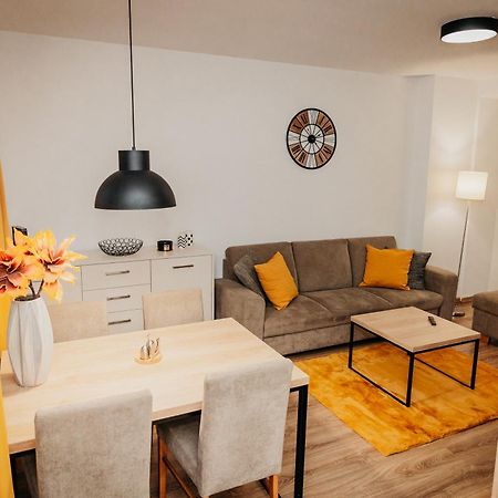 Old Town City Center Apartment 2 - Private Parking Included Koszyce Zewnętrze zdjęcie