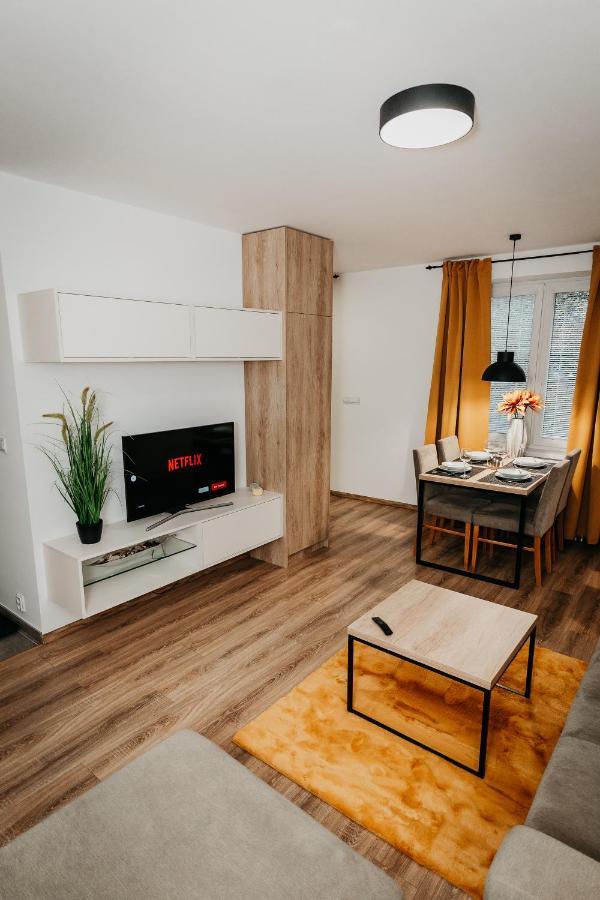 Old Town City Center Apartment 2 - Private Parking Included Koszyce Zewnętrze zdjęcie