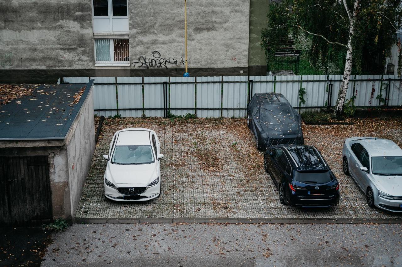 Old Town City Center Apartment 2 - Private Parking Included Koszyce Zewnętrze zdjęcie