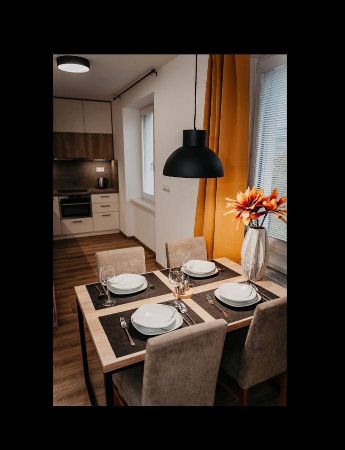 Old Town City Center Apartment 2 - Private Parking Included Koszyce Zewnętrze zdjęcie