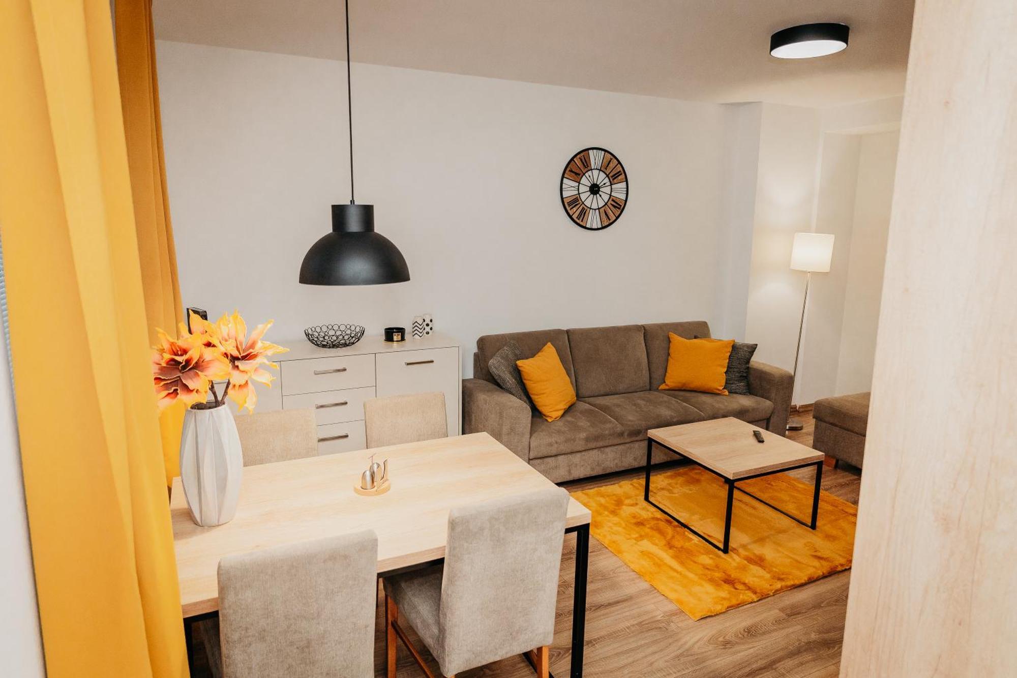 Old Town City Center Apartment 2 - Private Parking Included Koszyce Zewnętrze zdjęcie